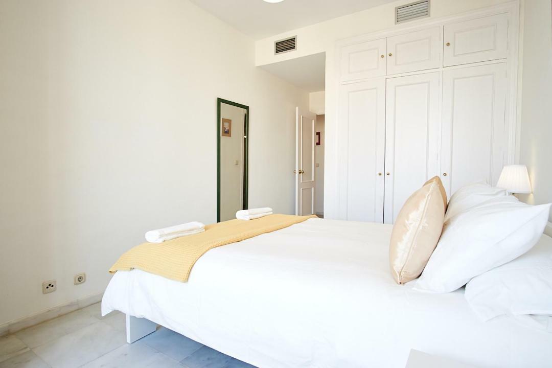 סביליה San Jacinto Triana Suite By Valcambre מראה חיצוני תמונה