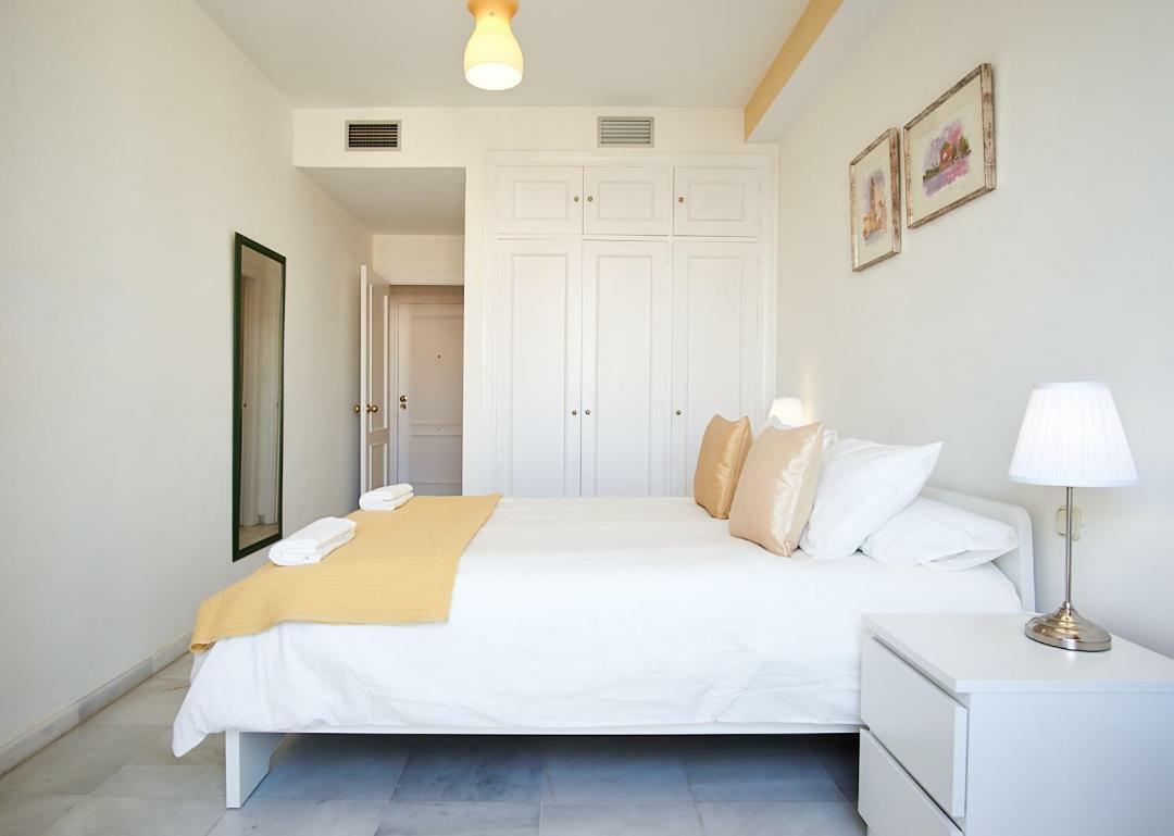 סביליה San Jacinto Triana Suite By Valcambre מראה חיצוני תמונה